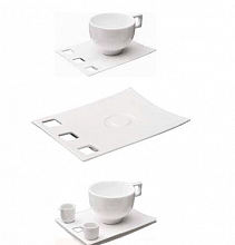 Блюдце с тремя отверстиями по краю фарфоровое 4245.U